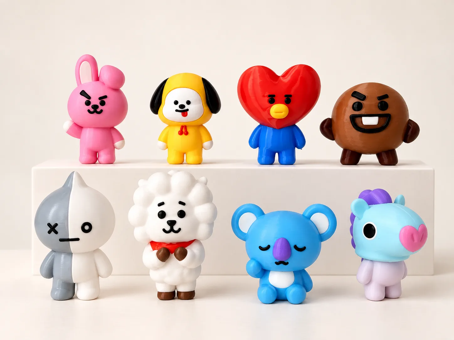 Las ocho mini figuras BT21 impresas en 3D, juntas
